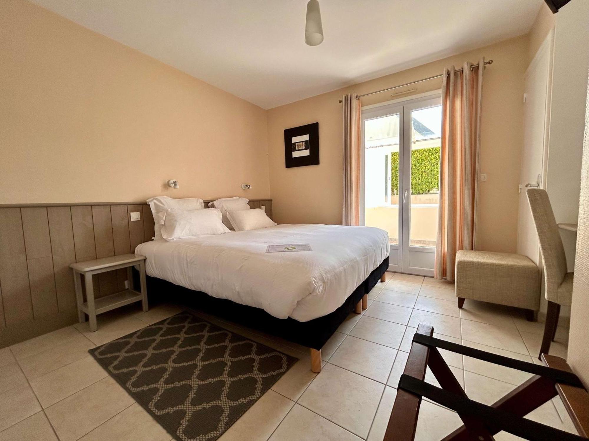 Brit Hotel Lannion-Perros Guirec Екстер'єр фото