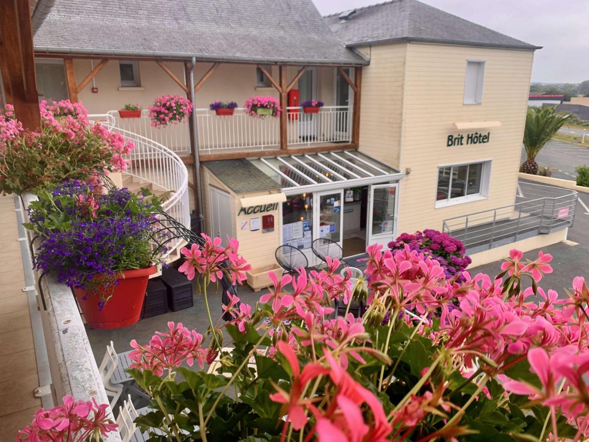 Brit Hotel Lannion-Perros Guirec Екстер'єр фото