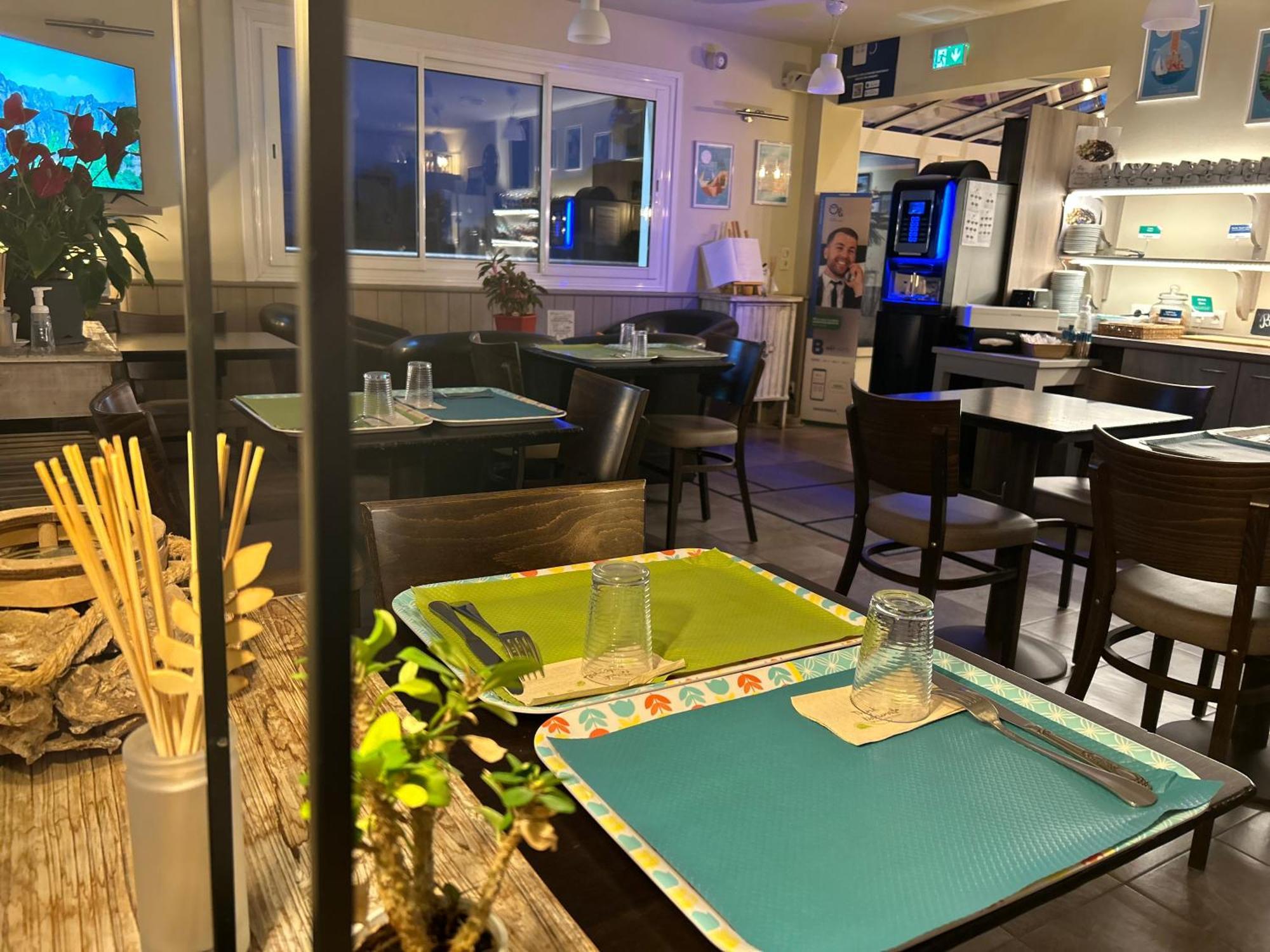 Brit Hotel Lannion-Perros Guirec Екстер'єр фото